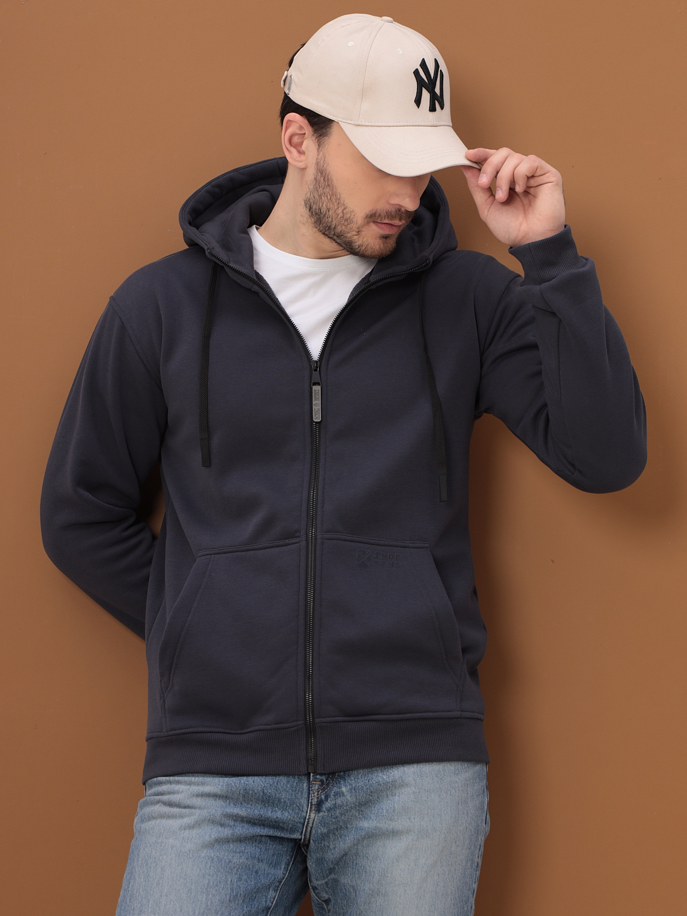 Таурус серый Толстовка мужская